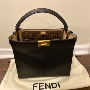 FENDI Peekaboo medium x-lite